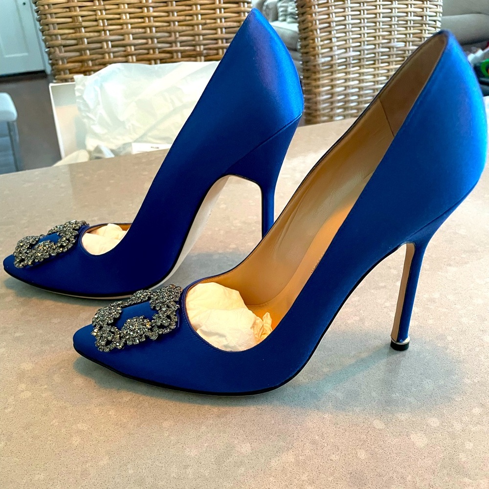 Blue Manolo Blahnik 105mm Satin High-Heel Pumps